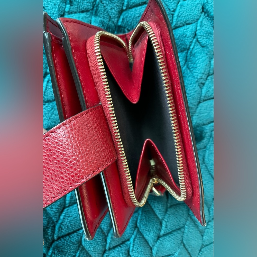 FENDI Vitello Cruise F is Fendi Bi-Color FF 1974 Embossed Compact Wallet - Picture 8 of 17